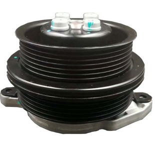 Applicable to Volkswagen cool electronic water pump 03C121004J