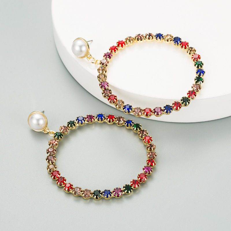 Nouvelles Boucles D'oreilles En Perles En Alliage Exagérées display picture 2