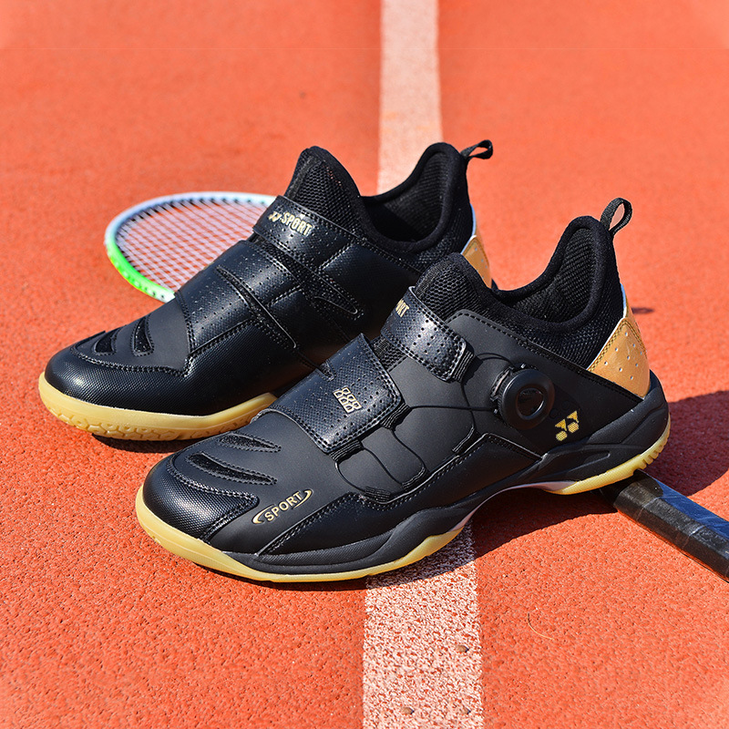 Nuevos zapatos de bádminton transfronterizos para parejas, zapatos de tenis de mesa casuales de botón giratorio de tamaño grande