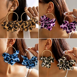 项链;耳环;戒指