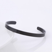����ֹ�������Ů����ɫʱ�м�Լ��յ��18k��C�Ϳ�����������