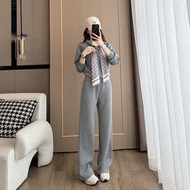 韩风穿搭休闲运动套装女2025冬洋气减龄短款灰色卫衣阔腿裤两件套