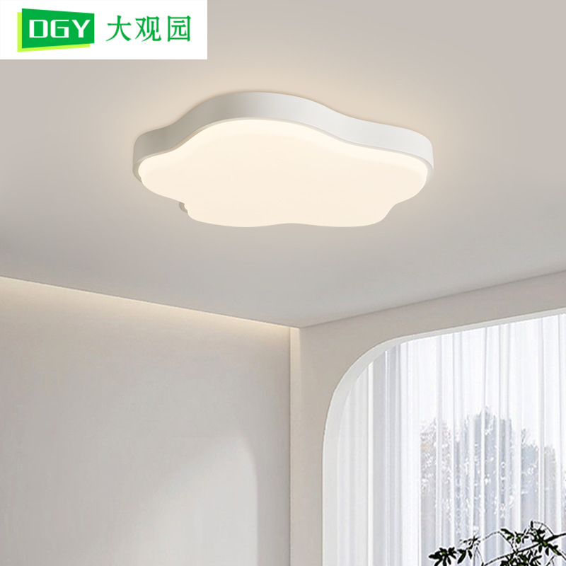 Luz de la sala de estar 2026 nuevo estilo moderno y minimalista de viento crema comedor luz principal ambiente dormitorio principal luz de techo 357L