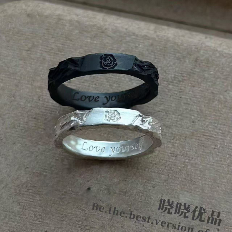 小炭火戒女素圈轻奢小众设计高级感2025新款对戒情侣指环戒指|undefined