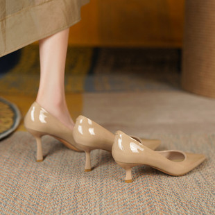 �^��ţƤ 4cm/6cm/8cm��ɫ����ЬŮ2026����ͨ���IЬ��Ƥ��Ь