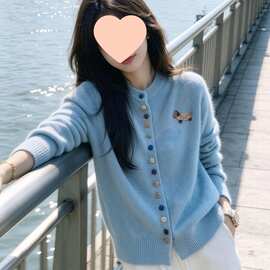 韩系小个子软糯复古小狗刺绣针织开衫女慵懒风彩色单排扣毛衣外套
