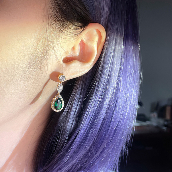 Retro elegant earrings drop-shaped