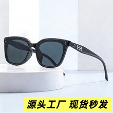 �n����W�tī�R�п�r��Ů�߼��з�������⾀���L�T��̫����R