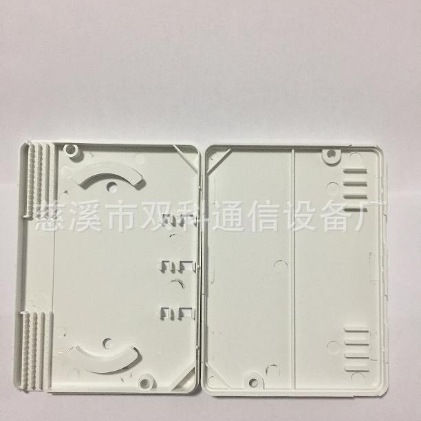 三进三出皮线保护盒