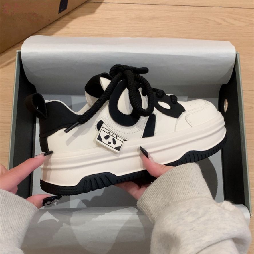 RV explosión de zapatos blancos de suela gruesa para mujeres zapatos de skate panda negro y blanco 2024 verano nuevo estilo universal zapatos deportivos casuales de papá