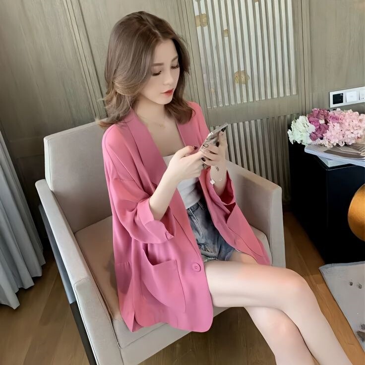 Women's Blazer 2026 New Summer Style, Mid-Sleeve, Korean Style, Loose Fit, Slimming, Casual Goddess Style Short-Sleeve Top, Trendy