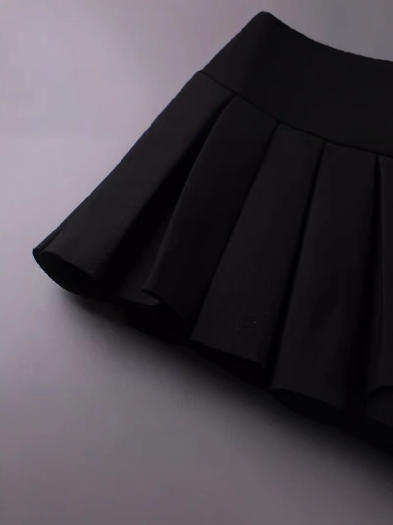 Demi-season autumn pleated skirt