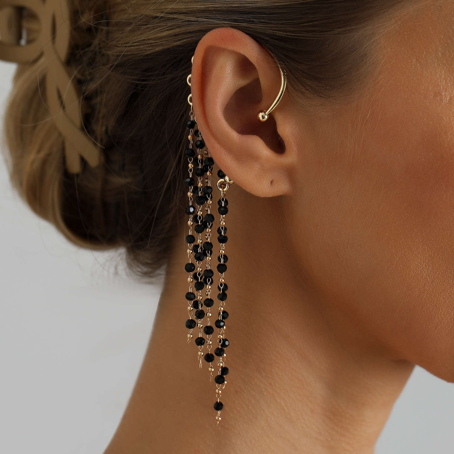 European and American Cross-Border Jewelry, Black Bead Multi-Layer Tassel Ear Cuffs, Non-Pierced, Can Be Hung, Instagram-Style, Slimming and Elegant Long Earrings