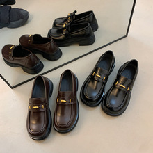 �͹�Ӣ���L����ЬŮ2026���＾�¿���һ�_�Űٴ�WԺ�LjkСƤЬ