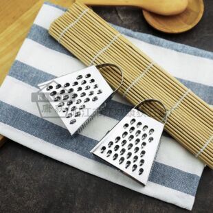 In stock stainless steel four-side grater multi-function vegetable and fruit potato vegetable cutter cheese grater grater kitchen tool