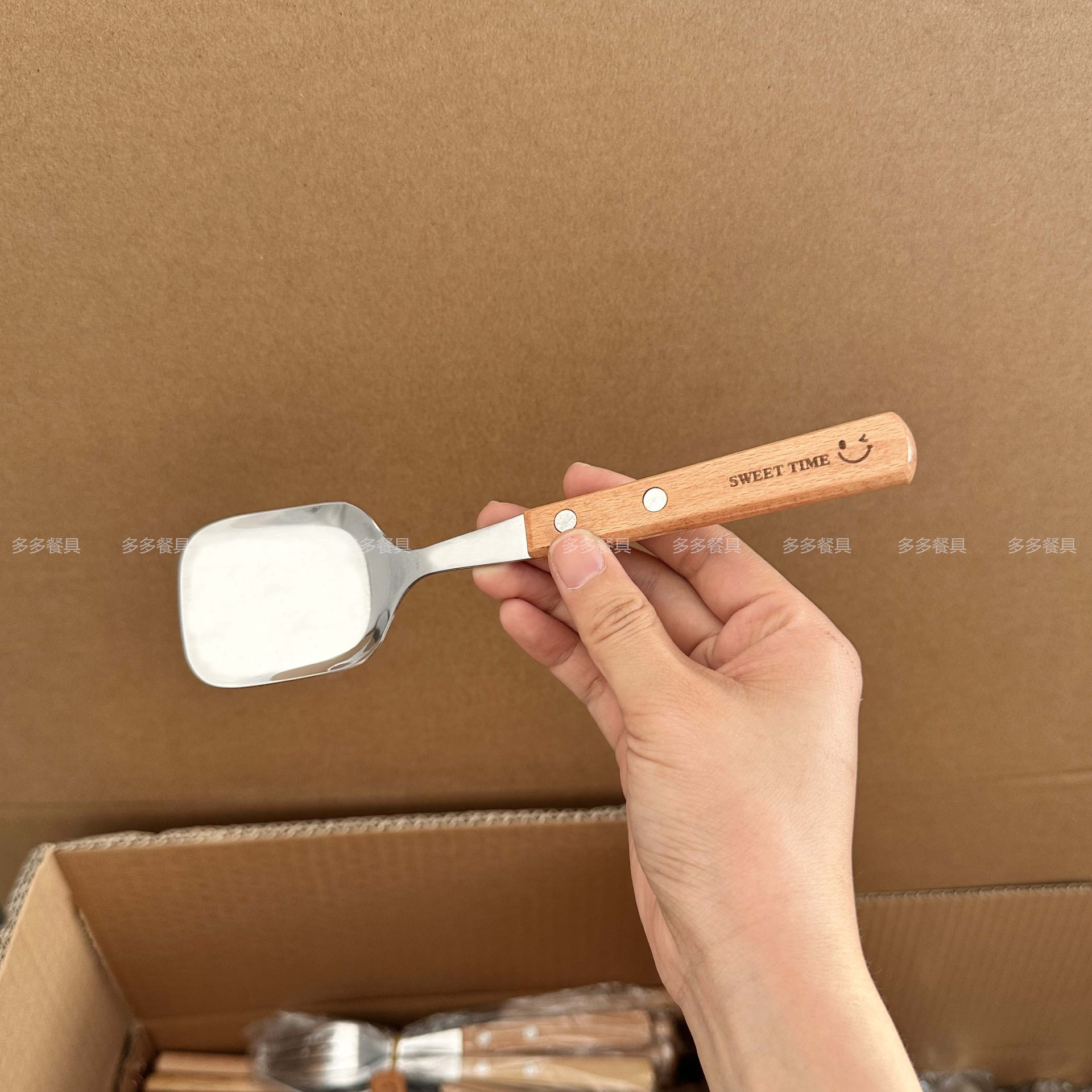 가벼운 나무 손잡이 - 공용 삽 [304-웃는 얼굴 로고]