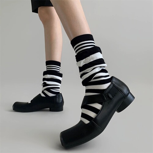 Autumn and winter socks, women's stripe all-match pile socks, Ancola vertical stripe pattern mid-tube socks, new fake two-piece fashionable socks
