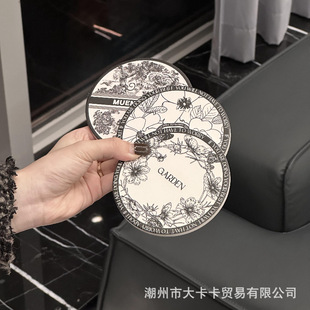 Light luxury ceramic coaster absorbent Chinese style retro insulation pad high-looking desktop high temperature resistant cork bottom tea coaster