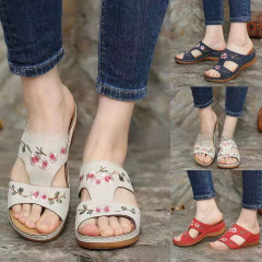 2021 Summer New Amazon Women's Shoes for Export with Hollow Flower Embroidery, Open-Toe Wedge Heel, and Plus Size Slides