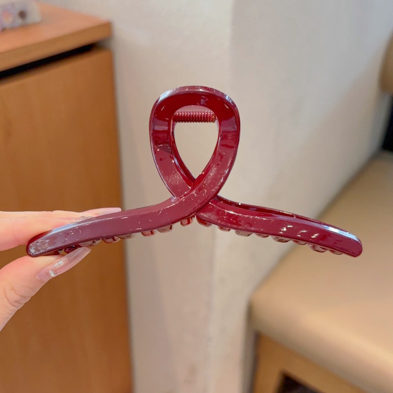 Anchor clip de cabello rojo para mujeres 2024 nuevo clip de cabello coreano de alta gama simple clip de cabello de cabeza trasera clip de tiburón grande