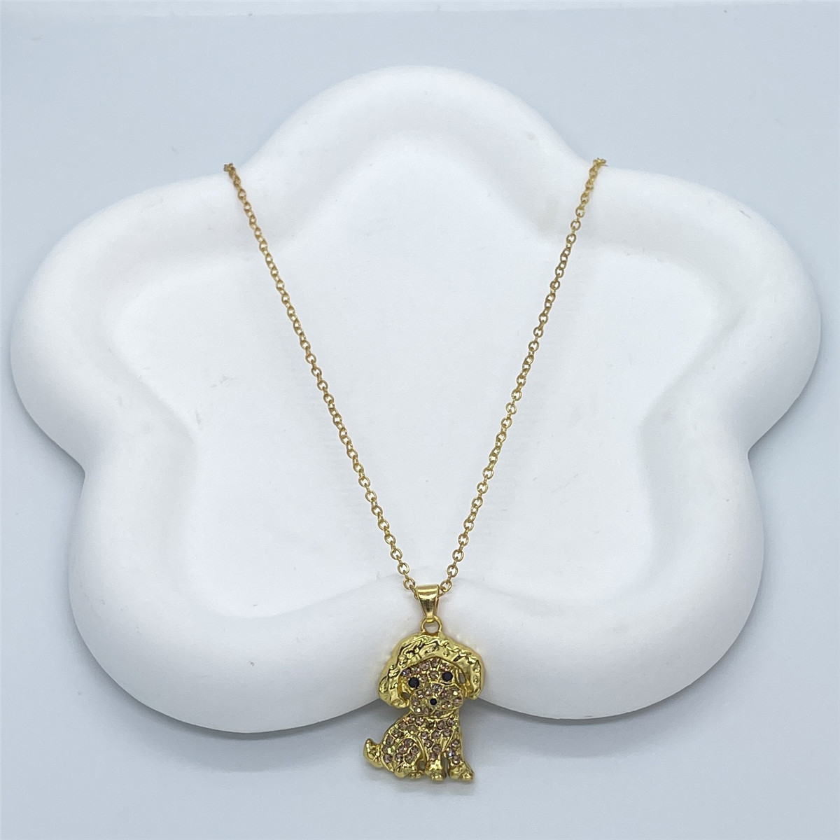 Zinc alloy Material Cute Dog Artificial Crystal Zinc Alloy Cable Chain Pendant Necklaces Wholesale