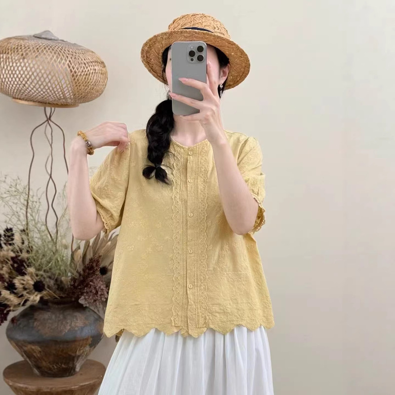 26 Summer Style Short-Sleeved Women's Lace Patchwork Round Neck Sweet New Style Top Embroidered Shirt Loose Skin-Friendly Blouse