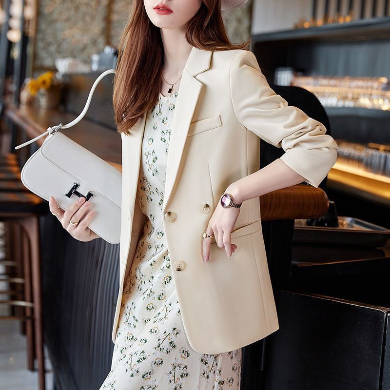 高级感炸街西装外套女春秋2025新款大码胖MM宽松休闲气质小西服潮|undefined