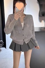 秋冬灰色刺绣针织开衫毛衣外套学院宽松显瘦气质设计感长袖上衣