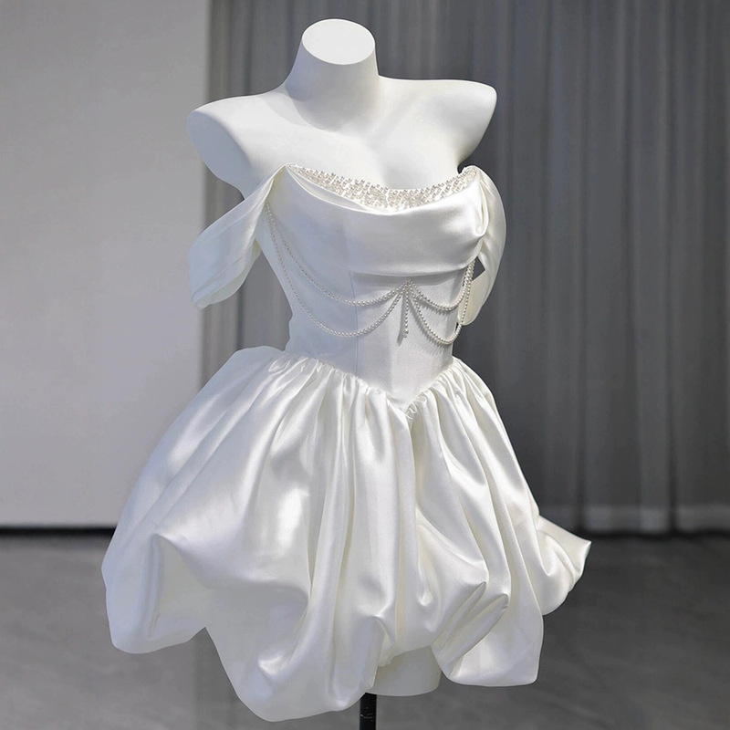 Satin One-Shoulder Light Wedding Dress French Short Engagement Dress Birthday Party Sexy White Dress Satin One-Shoulder Light Wedding Dress French Short Engagement Dress Birthday Party Sexy White Dress