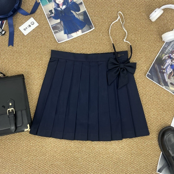 Mini-skirt, A-line