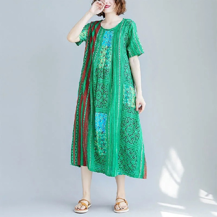 2023夏は氷の糸のゆったりした半袖のプリントのワンピースの中の長いタイプのお母さんの服の復古の文芸の気質の長いスカートをまねます。|undefined