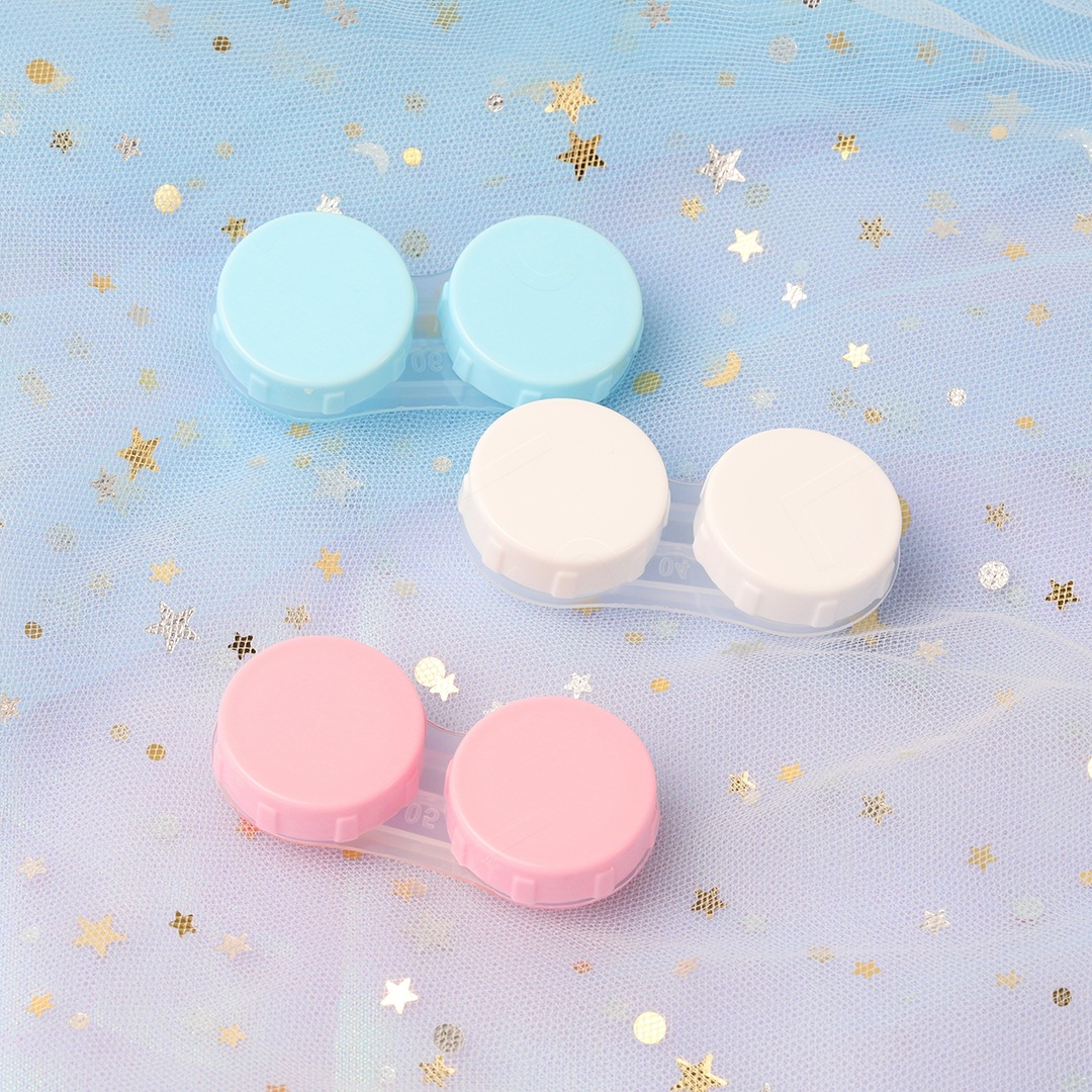 Contact Lenses in Use