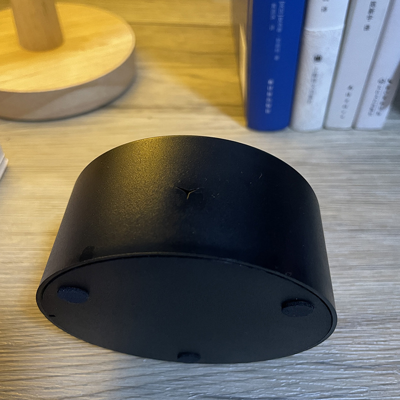 메르세데스-벤츠 아이콘 흑백 따뜻한 빛