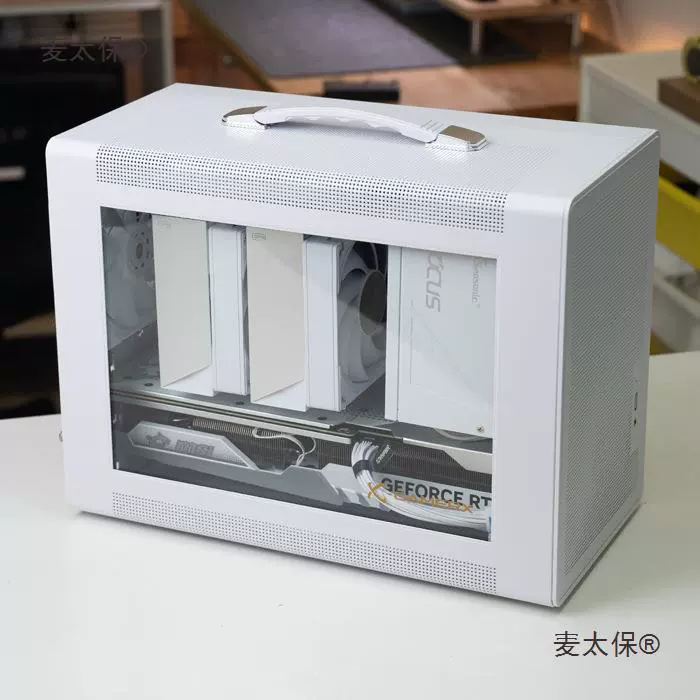 Неизвестный плеер P60 белая портативная материнская плата mATX, мини-корпус для настольного ПК с двухбашенной воздушной системой охлаждения, Leide Co., Ltd.