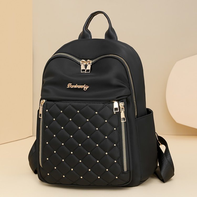 双肩包女2024新款潮韩版时尚女士背包车缝线菱格铆钉大容量旅行包