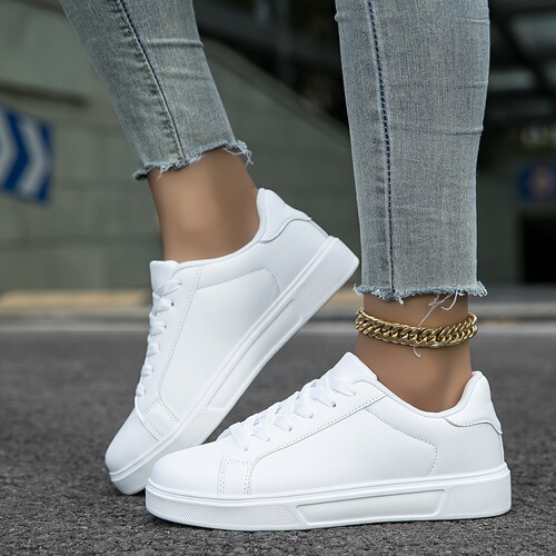 Women's Casual Skate Shoes Solid Color Low Top Sneakers