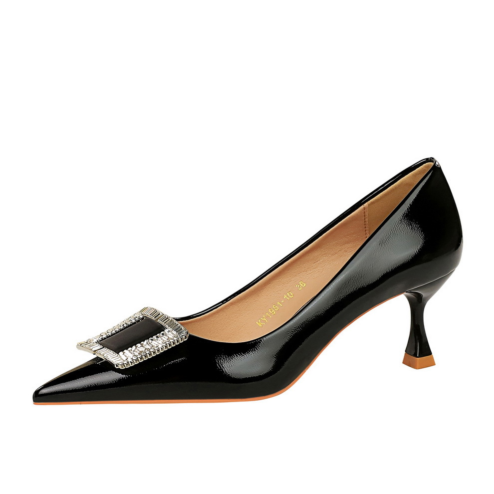 1961-K71 European American Style Fashion Party Spring And Autumn Women's Mid-Heel Patent Leather Shallow Mouth Pointed_vogvips.com