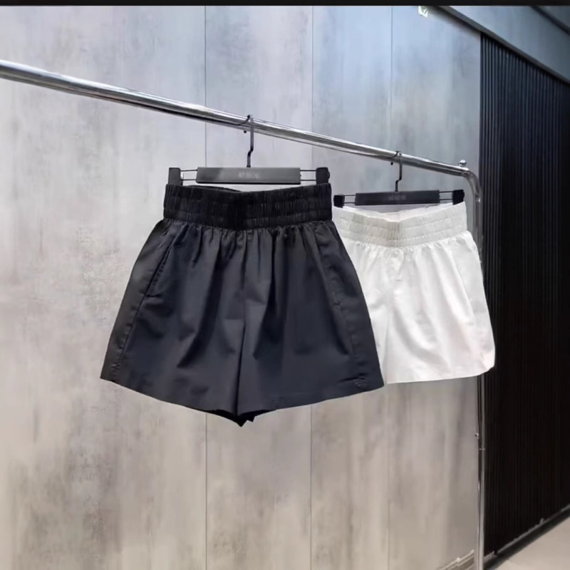 Cargo Shorts for Women 2025 New Summer Outer Wear Thin Sports Women's Casual Pants High Waist Loose Bloomers Cargo Shorts for Women 2025 New Summer Outer Wear Thin Sports Women's Casual Pants High Waist Loose Bloomers