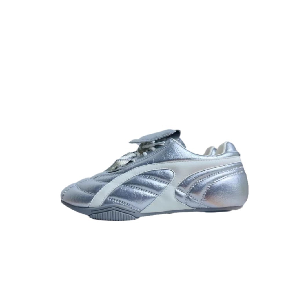 [chao no sur] 2,5 cm de altura zapatos de entrenamiento de primavera nicho cabeza redonda con base plana ligera zapatillas deportivas versátiles para mujeres