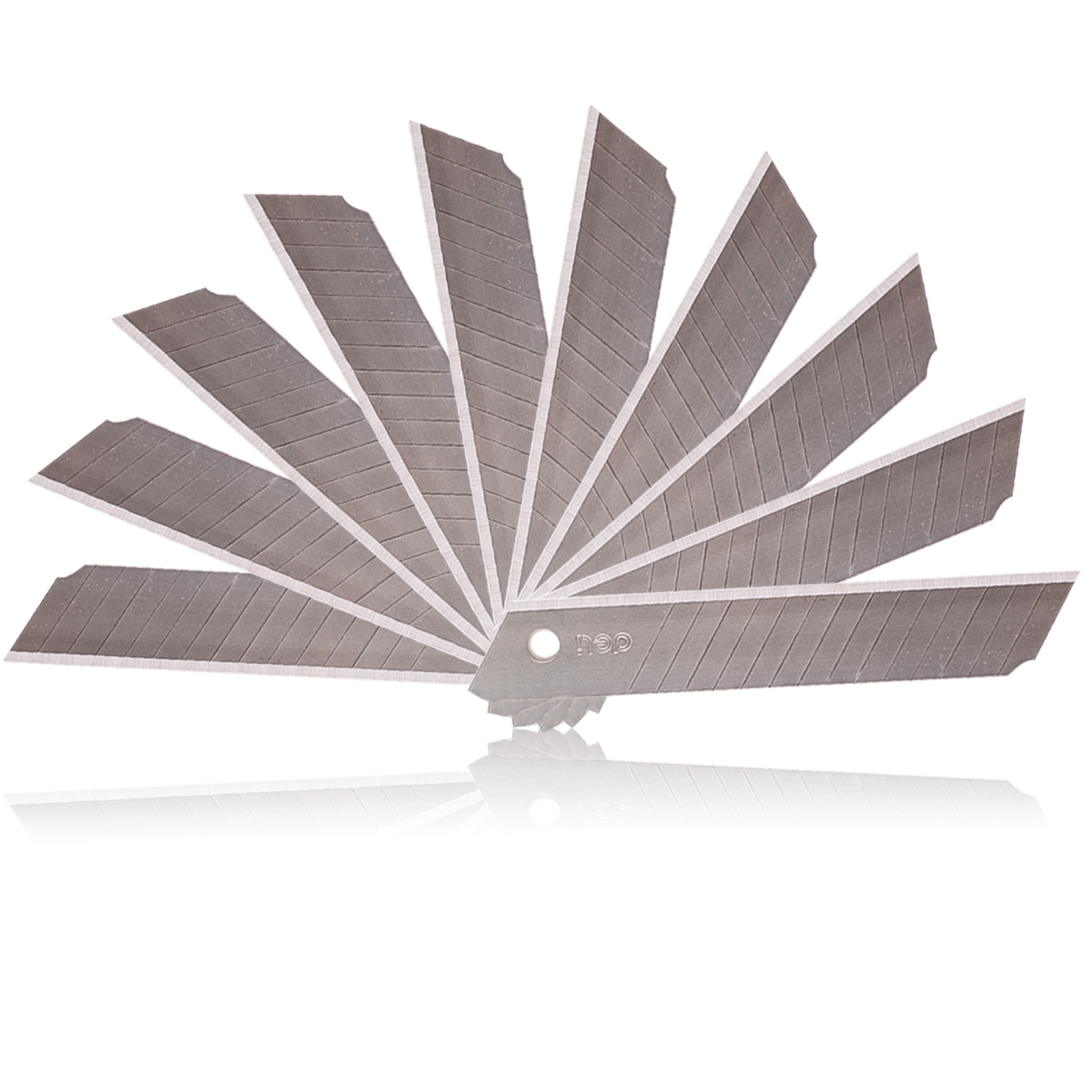 得力2017美工刀片18mm标准美工刀替换刀片 15刀头SK5合金钢 批发