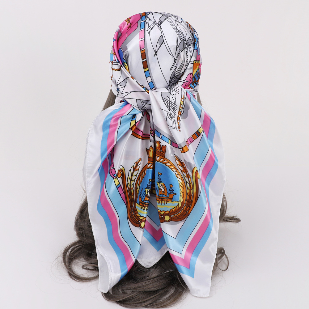 Women's Retro Floral Satin Printing Scarves & Gloves display picture 3