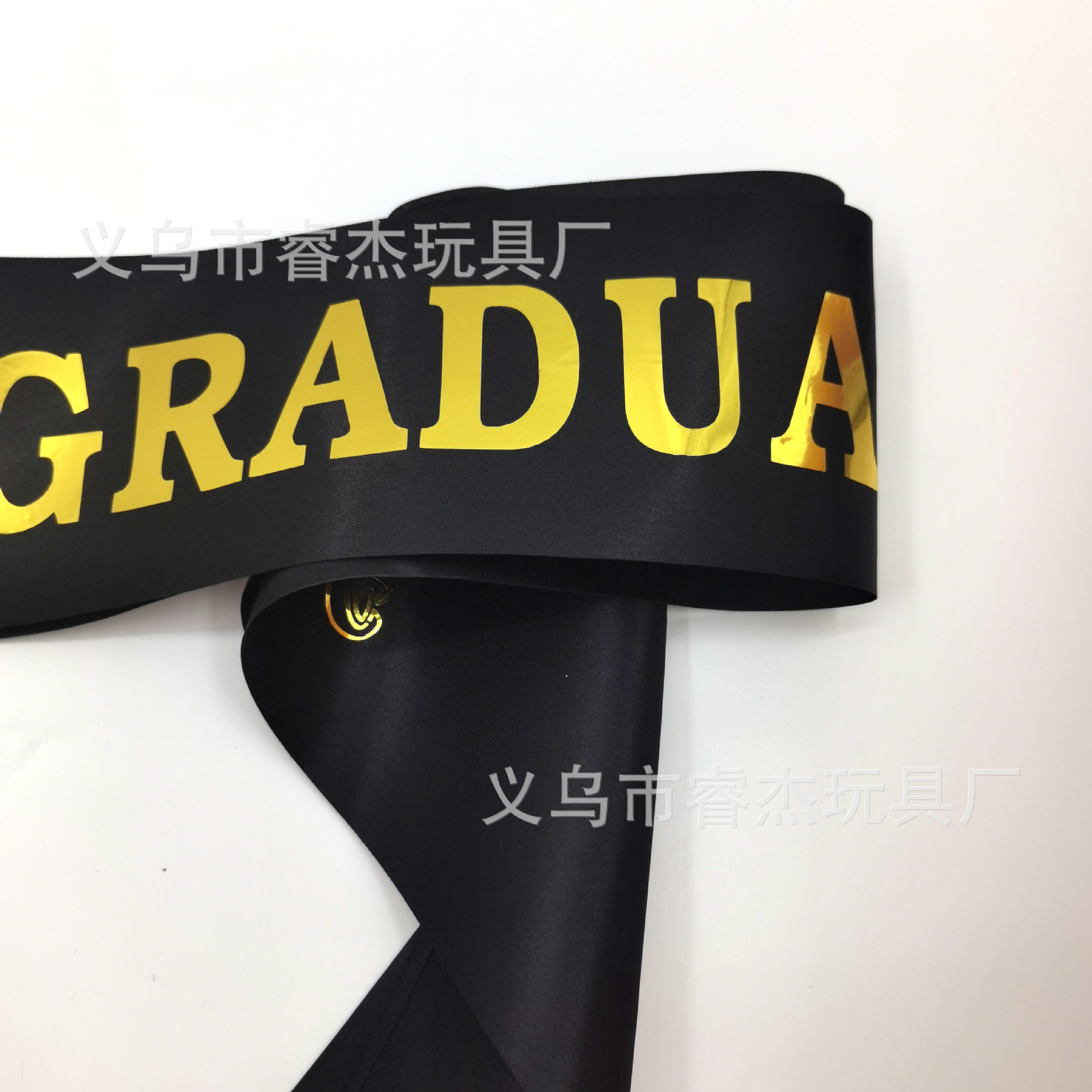 亚马逊畅销款毕业派对舞会烫金Graduation博士帽毕业肩带礼仪带-阿里巴巴