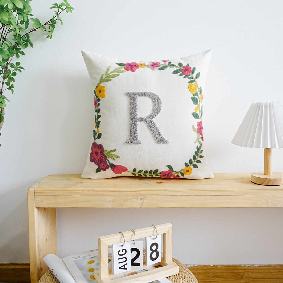 Letras transfronterizas personalizadas toallas bordadas almohada cubierta de sofá sala de estar almohada cubierta de respaldo cubierta de alta calidad sin núcleo