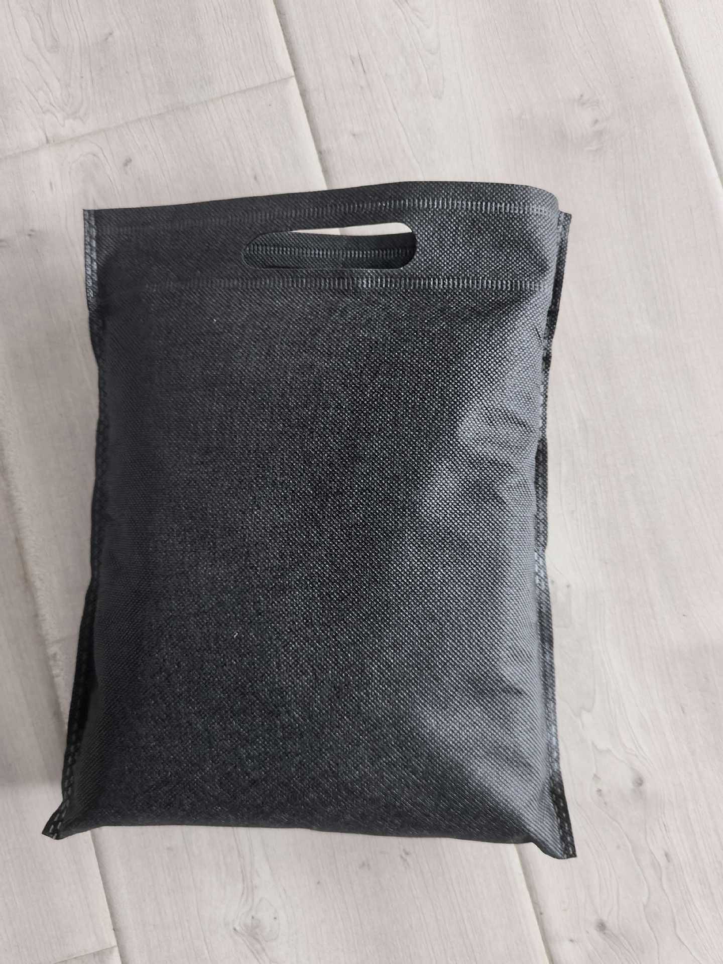 Thickened Oxford Cloth Car Front Windshield Snow Cover, Universal Snow and Dust Protection Sunshade, Suitable for SUVs/Sedans