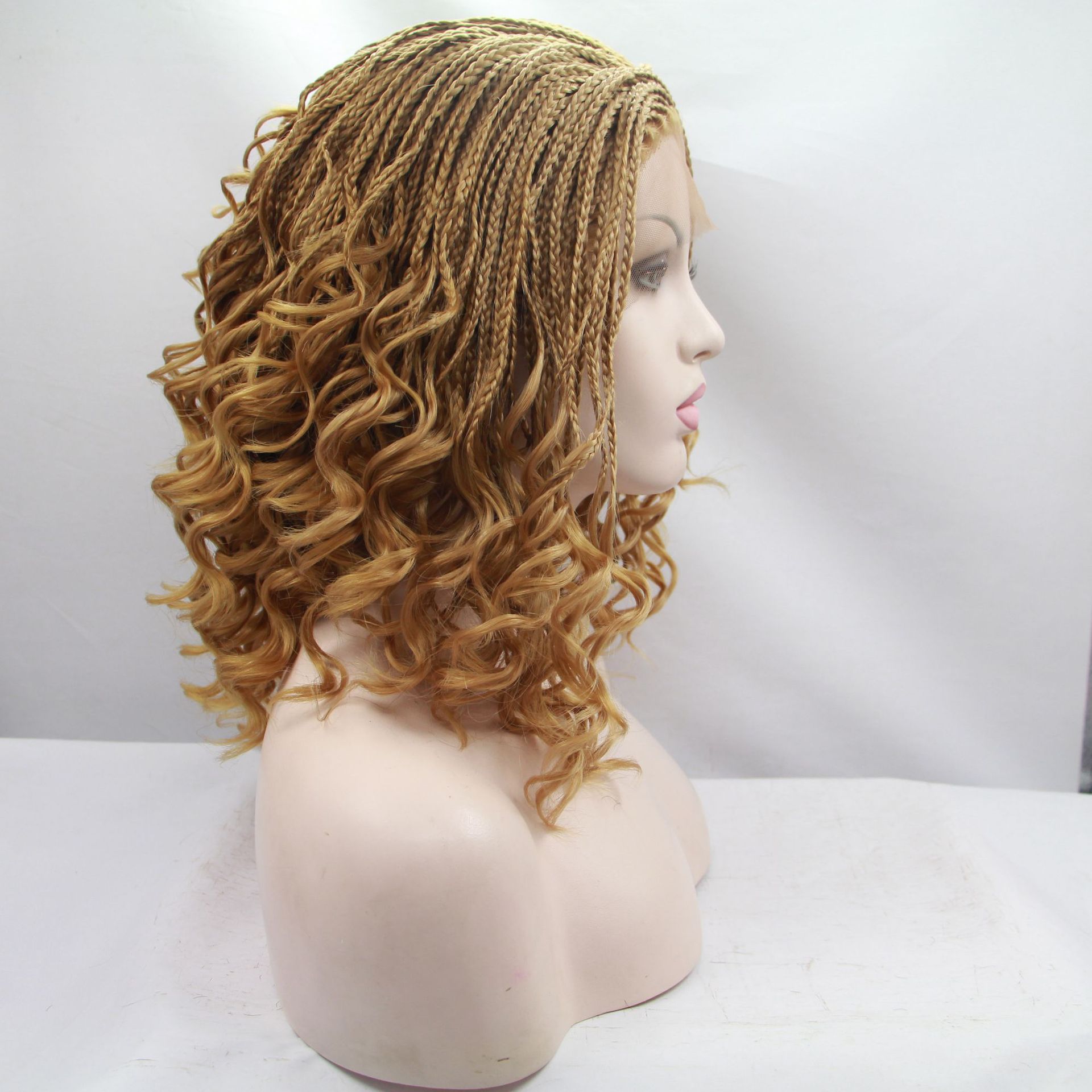 Europa y los Estados Unidos NEWLOOK frente de encaje moda nuevo cabello corto larga trenza pelucas transfronterizas encaje frente Wigs