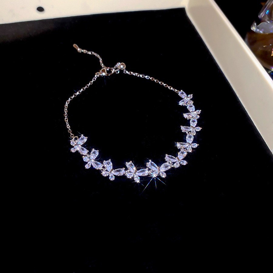 Pulsera de letras de ácido acético de circón Moda exquisita pulsera de viento frío ligero lujo temperamento de alta gama al por mayor