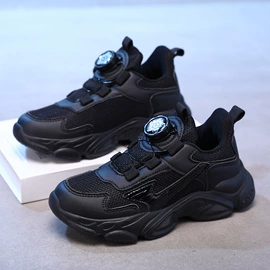 童运动鞋;童凉鞋