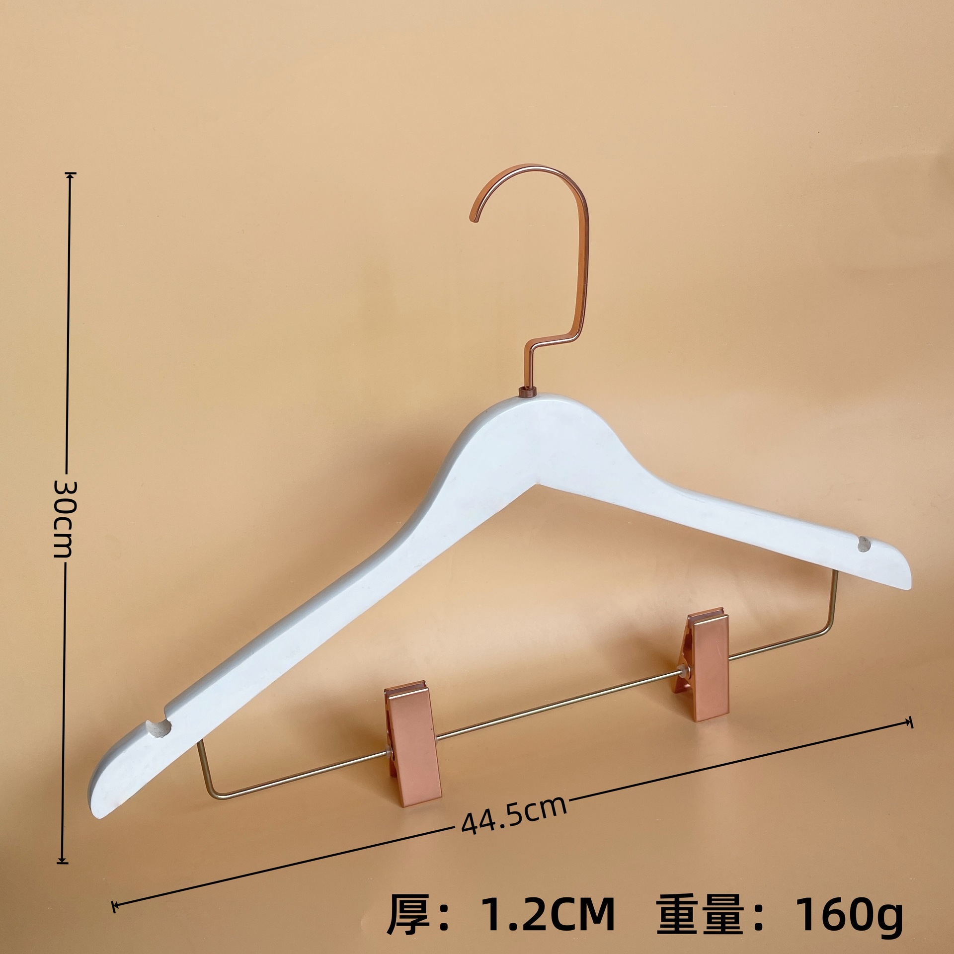 Percha de madera maciza soporte de ropa antideslizante sin costuras almacenamiento perchero de madera tienda de ropa para el hogar colgante de ropa de hotel al por mayor clip para pantalones