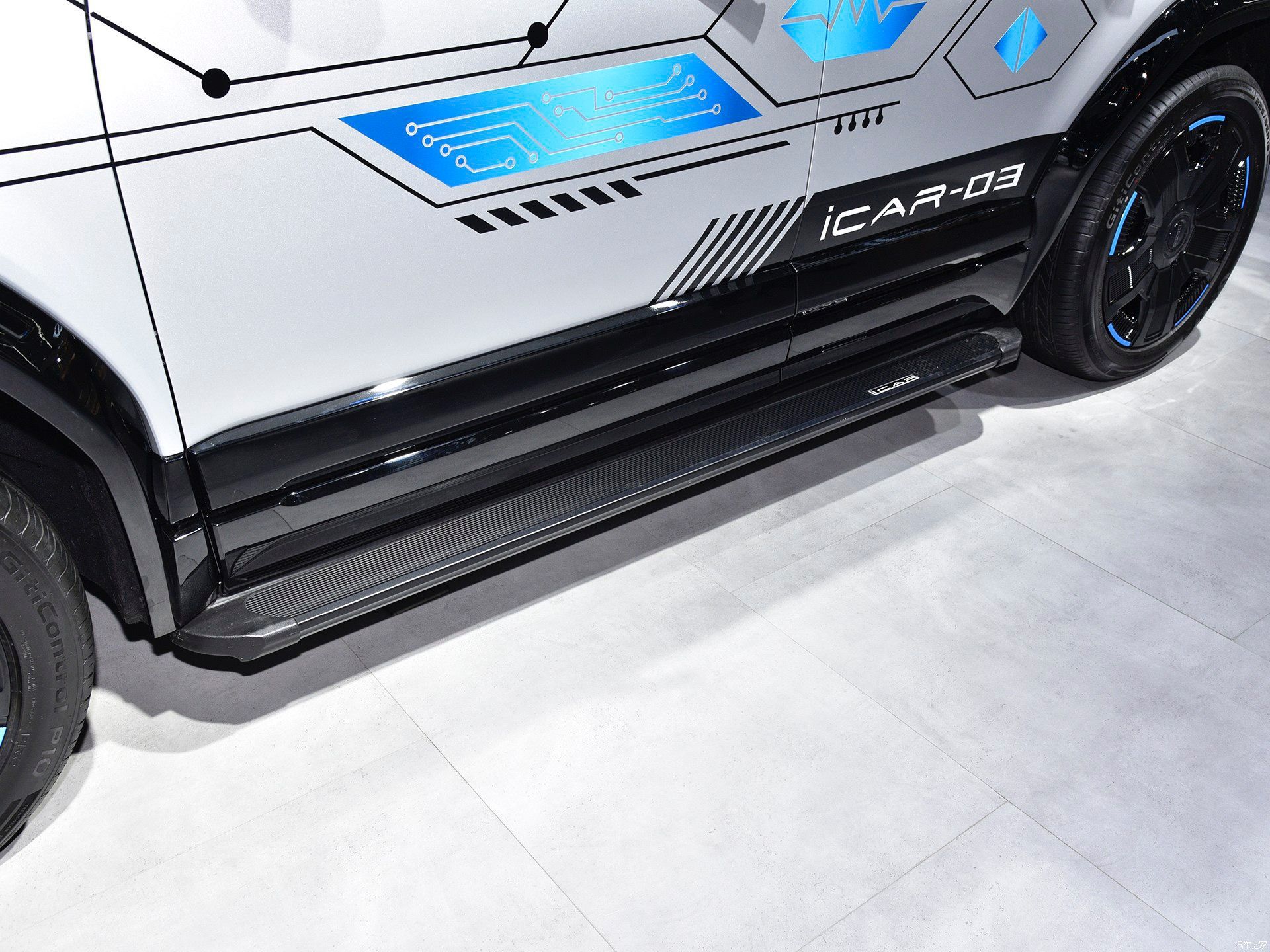 Roof Rack Platform Frame Off-road Modified Side Ladder for iCAR03
