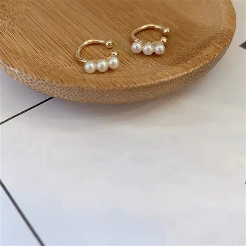 Серьги из цинкового сплава с жемчужиной, 1 см, золотистые, на клипсе, японско‑корейский стиль